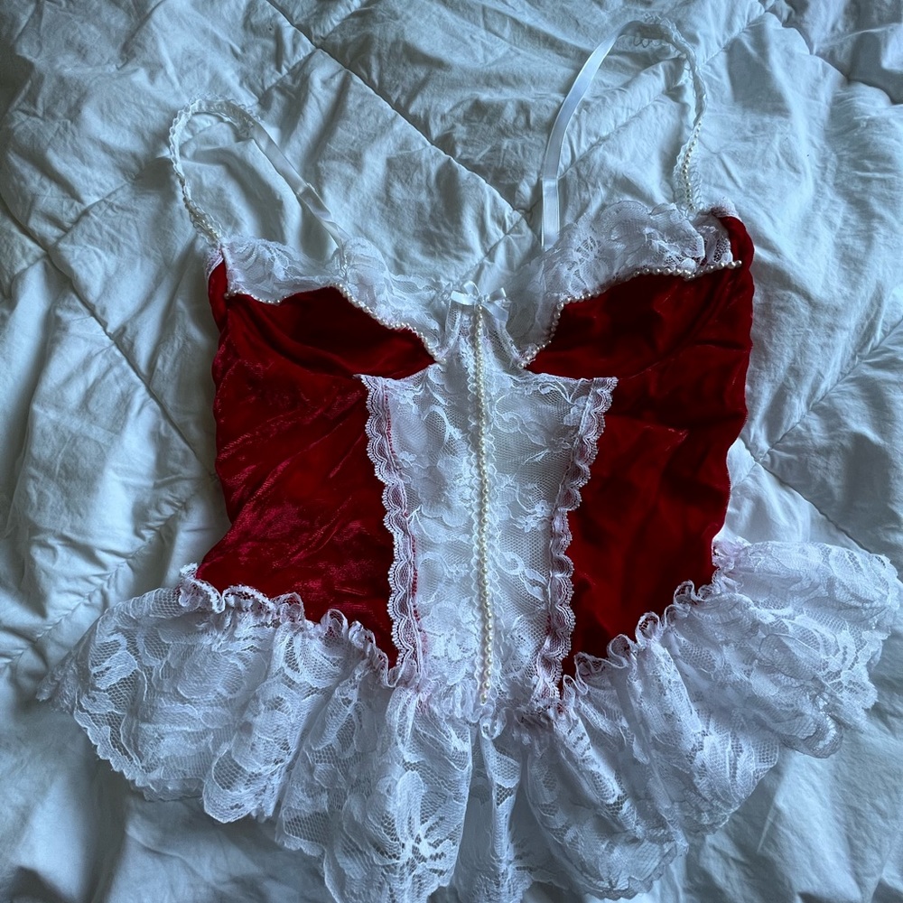 Vintage fredericks of Hollywood set